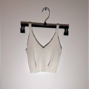 light, white, cropped tank top